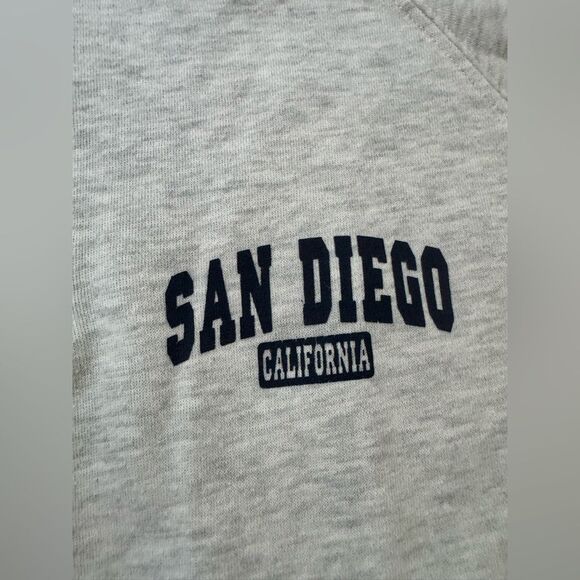 Shark Tee San Diego Sweatshirt - Picture 2 of 8